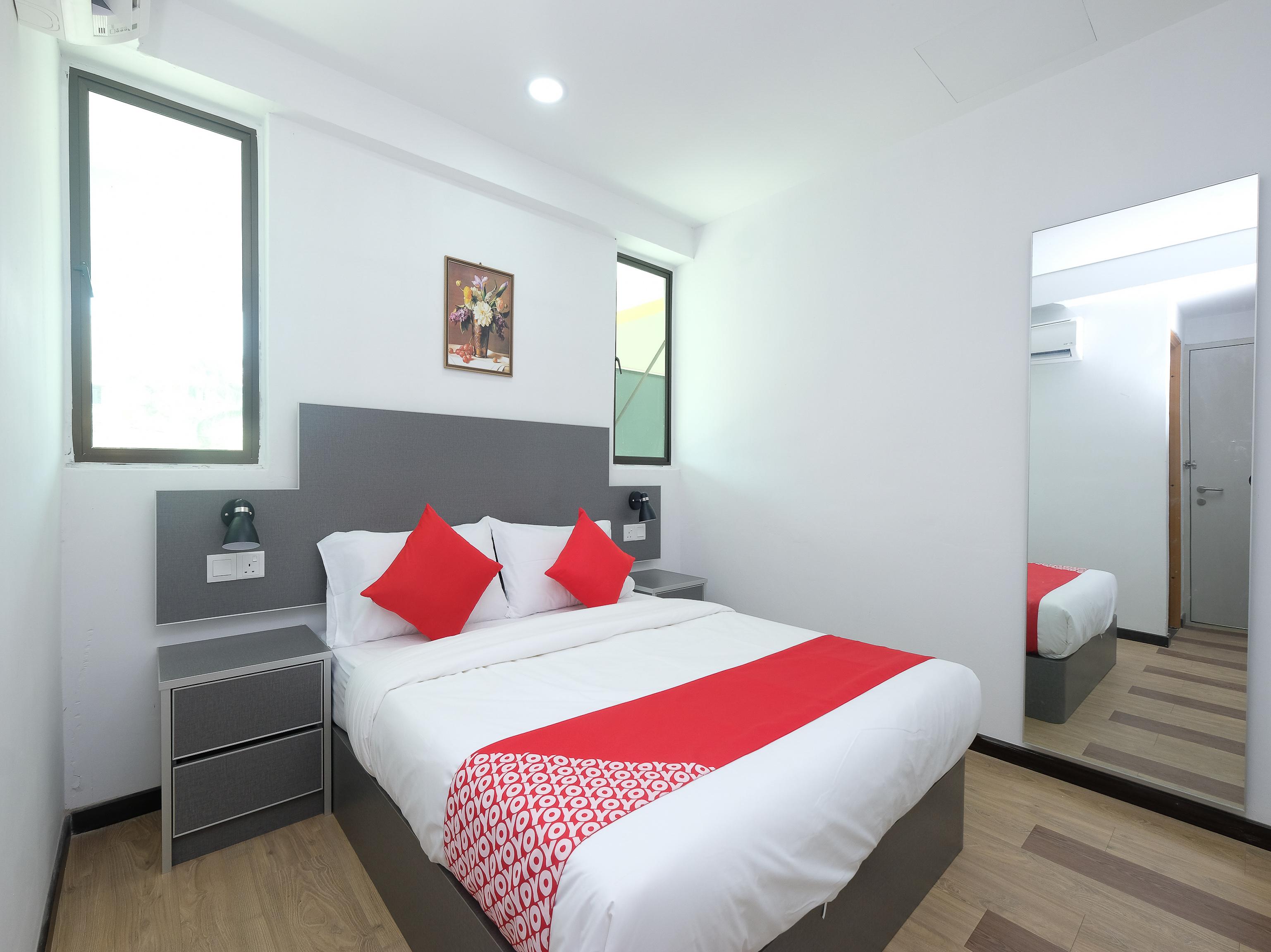 Oyo 44043 First Garden Hotel Kuantan Esterno foto