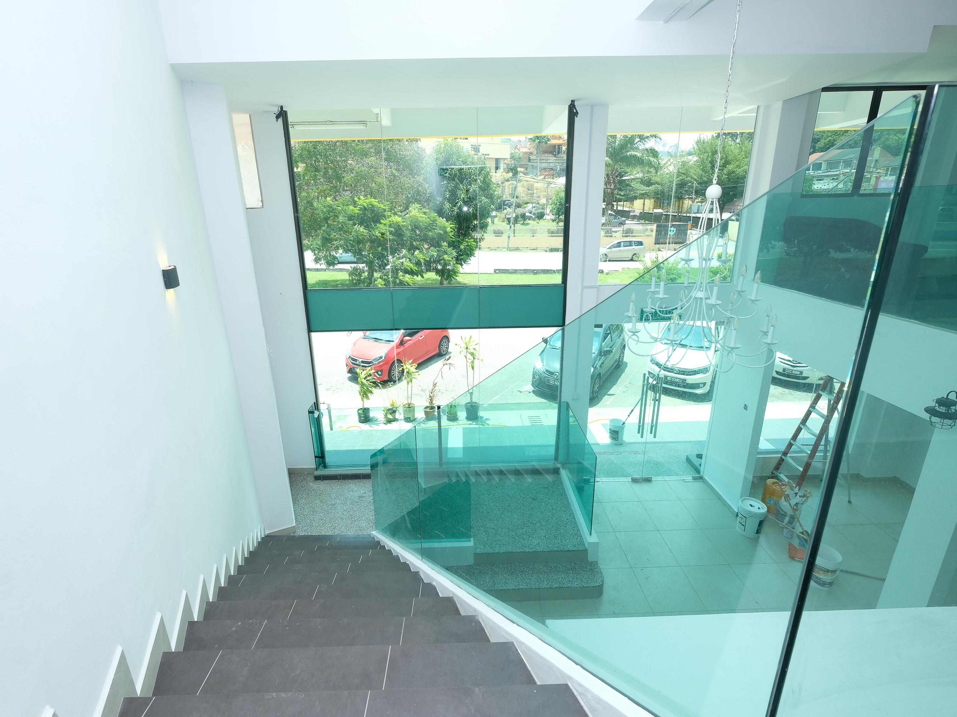 Oyo 44043 First Garden Hotel Kuantan Esterno foto